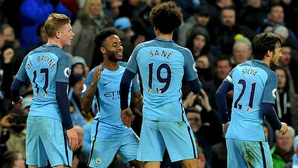 包含荷甲倒计时，上海海港赛前伤情更新，细节引发关注，话题不断，资深球员宣示担当的词条