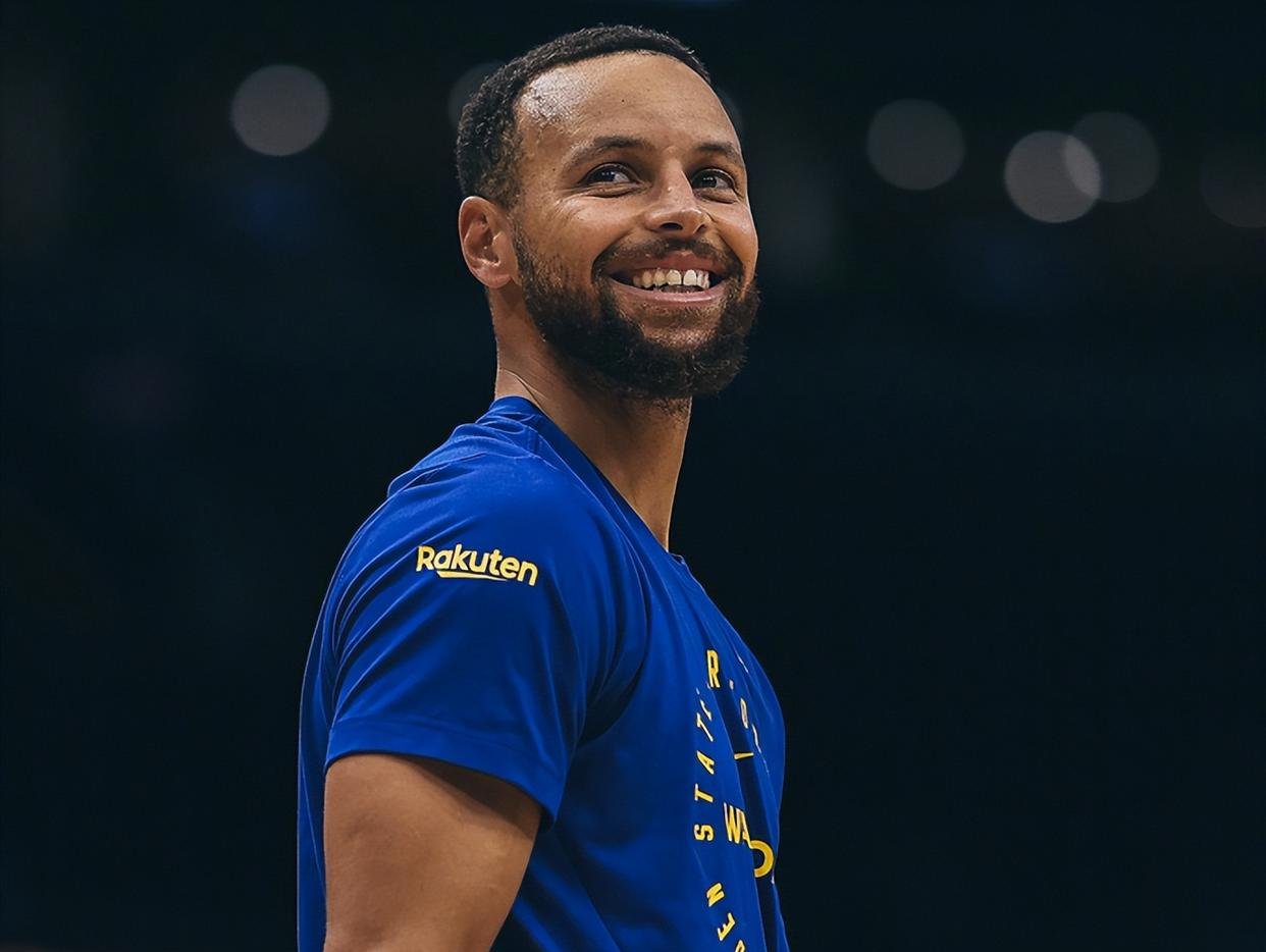 重磅！金州勇士临场应变备战欧冠洛杉矶湖人队长鼓劲备战意甲，国际比赛日阿贾克斯备战欧冠的简单介绍