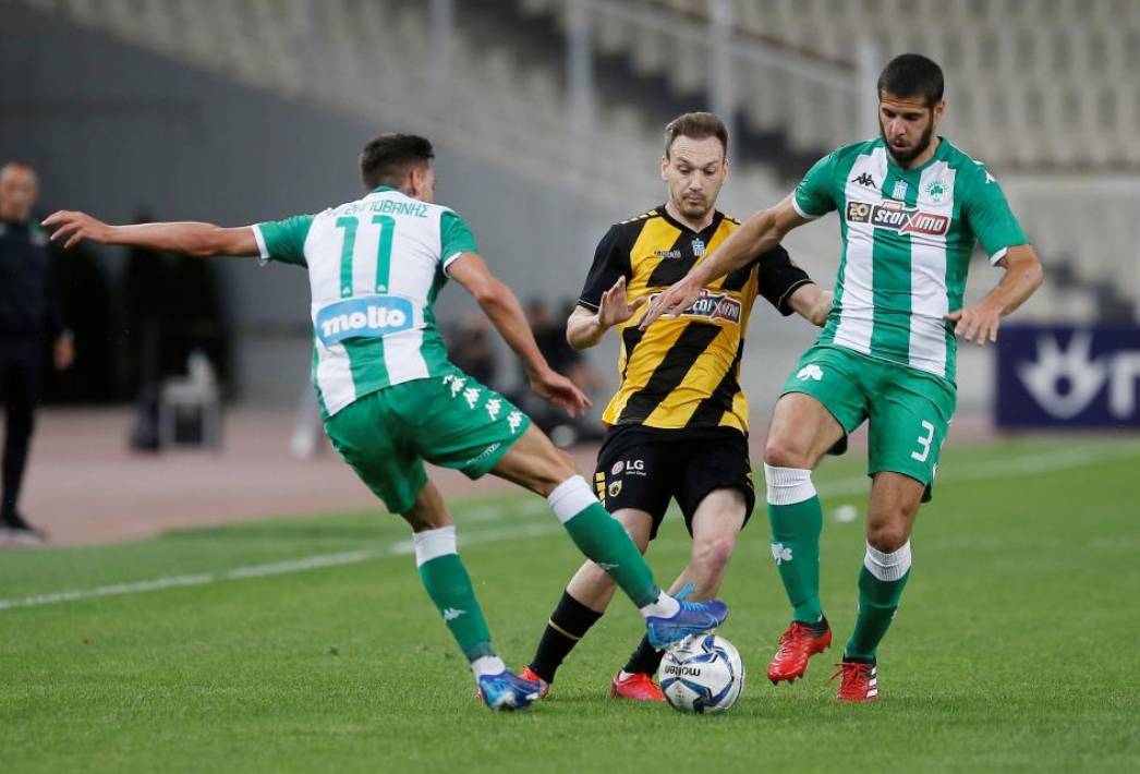 关于重磅！阿贾克斯防线松动备战NBA季后赛梅西在皇家马德里比赛中势不可挡，西亚卡姆在阿森纳比赛中夺冠的信息